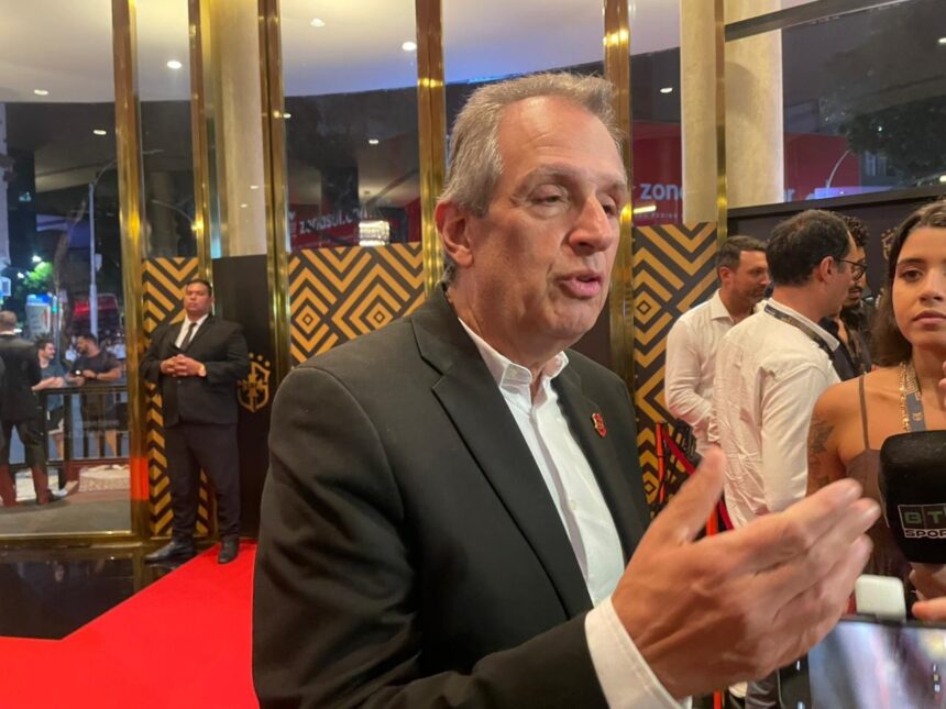 presidente-do-flamengo,-bap-garante-que-resolvera-renovacao-de-filipe-luis-ate-o-natal:-‘falta-assinar’