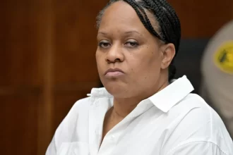 mulher-mata-enfermeira-para-roubar-dinheiro-para-pagar-viagem-da-filha