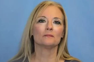 mulher-e-presa-por-organizar-sequestro-de-filha-para-lhe-dar-“uma-licao”