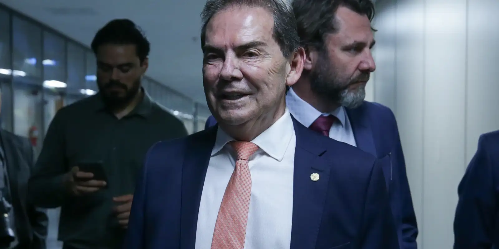 se-aprovado,-projeto-da-dozimetria-reduz-pena-de-bolsonaro-para-2-anos