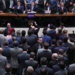 na-madrugada,-camara-aprova-pl-da-dosimetria,-que-beneficia-bolsonaro