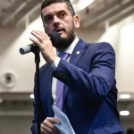 bacellar-pede-licenca-do-mandato-de-deputado-no-rj-e-so-retorna-em-2026