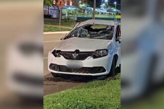 jovem-de-19-anos-morre-apos-capotar-carro-em-avenida-de-palmas