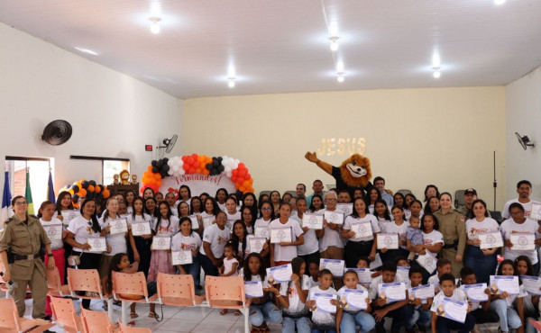 policia-militar-do-tocantins-realiza-formatura-do-proerd-em-lizarda-to