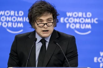 inflacao-na-argentina-acelera-pelo-3o-mes-seguido,-em-desafio-para-milei