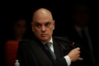 moraes-declara-nula-decisao-da-camara-que-preservou-mandato-de-zambelli-e-ordena-posse-de-suplente