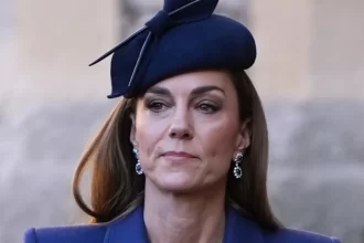 kate-middleton-escreve-bilhete-a-mao-dedicado-a-quem-morreu-de-cancer