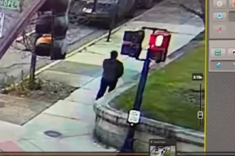 policia-divulga-video-de-suspeito-de-tiroteio-na-universidade-de-brown