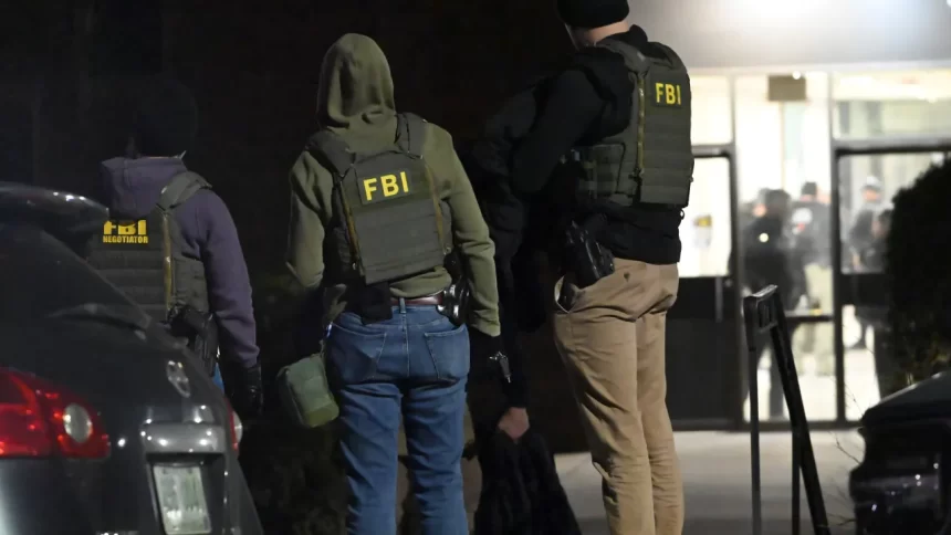 detido-suspeito-de-tiroteio-que-matou-2-pessoas-em-universidade-nos-eua