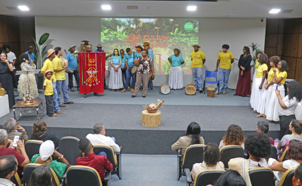 secretaria-dos-povos-originario-e-tradicionais-prestigia-abertura-oficial-da-teia-tocantins-2025-em-palmas