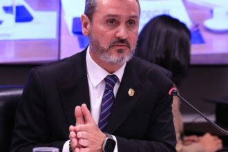 diretor-da-pf-diz-que-vai-investigar-desvio-de-emendas-parlamentares