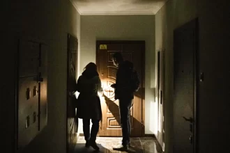 idosa-ficou-6-dias-sem-luz,-mas-recebeu-conta-para-pagar