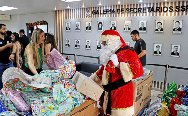 seguranca-publica-realiza-o-sonho-de-quase-300-criancas-do-projeto-papai-noel-dos-correios