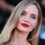 angelina-jolie-mostra-cicatrizes-de-mastectomia-para-alertar-mulheres-sobre-cancer-de-mama