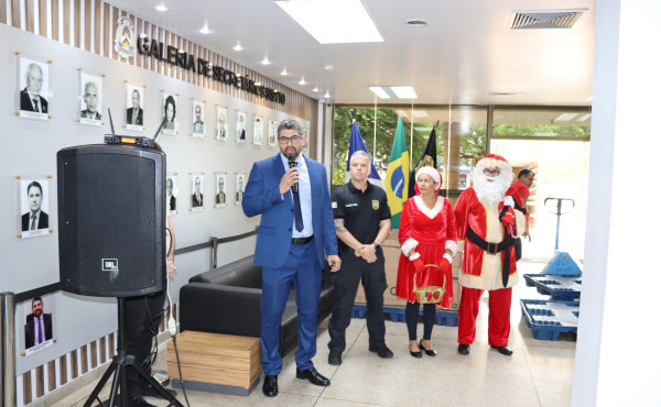 seguranca-publica-realiza-o-sonho-de-quase-300-criancas-por-meio-do-projeto-papai-noel-dos-correios
