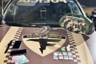 dupla-e-presa-pela-pmto-por-trafico-de-drogas-e-porte-ilegal-de-arma-de-fogo-na-regiao-norte-de-palmas