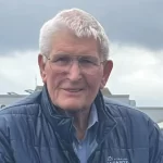 idoso-e-multado-por-cuspir-folha-que-entrou-acidentalmente-na-boca