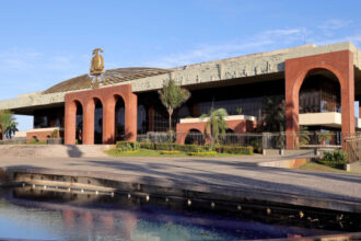 governador-wanderlei-barbosa-decreta-ponto-facultativo-nos-dias-24,-26,-31-de-dezembro-e-2-de-janeiro-para-as-festas-de-natal-e-ano-novo