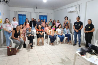 em-dianopolis,-10a-deamv-realiza-palestra-para-servidores-do-creas-sobre-atuacao-da-policia-civil-na-defesa-da-mulher