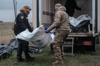 autoridades-ucranianas-anunciam-ter-recebido-mais-de-mil-corpos-da-russia