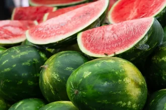 viuva-de-homem-que-morreu-engasgado-com-melancia-acusa-resort