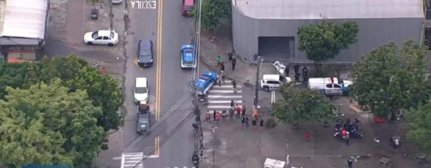 homem-e-executado-a-tiros-em-plena-luz-do-dia-na-taquara;-policia-investiga