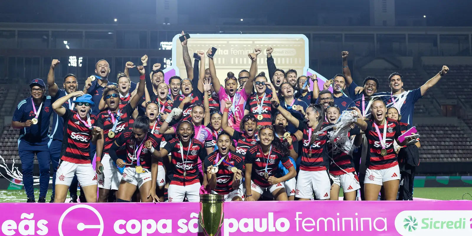 flamengo-goleia-gremio-e-conquista-copinha-feminina