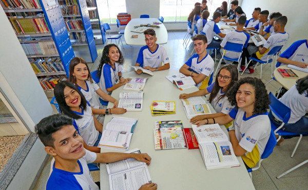 com-acoes-estrategicas-do-governo-do-estado,-tocantins-tem-os-melhores-indicadores-de-frequencia-escolar-da-regiao-norte-e-esta-entre-os-dez-melhores-do-brasil