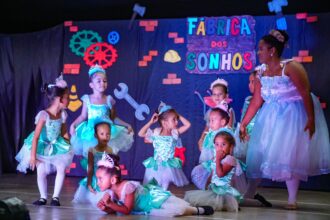 alunos-da-praca-ceu-realizam-espetaculo-especial-de-fim-de-ano