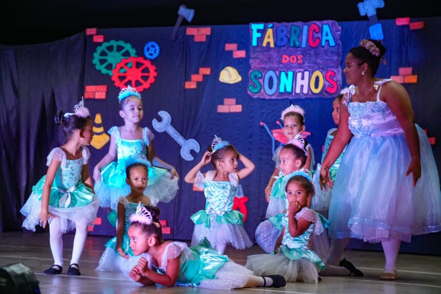 alunos-da-praca-ceu-realizam-espetaculo-especial-de-fim-de-ano