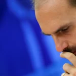 camara-cancela-passaportes-diplomaticos-de-ramagem-e-eduardo