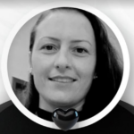 mulher-morre-apos-bater-moto-em-animal-solto-na-br-153