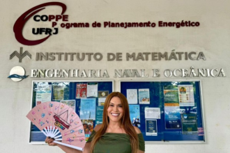 travesti-e-cearense:-erikah-souza-apresenta-pesquisa-inedita-em-matematica-e-recebe-titulo-de-doutora-na-ufrj
