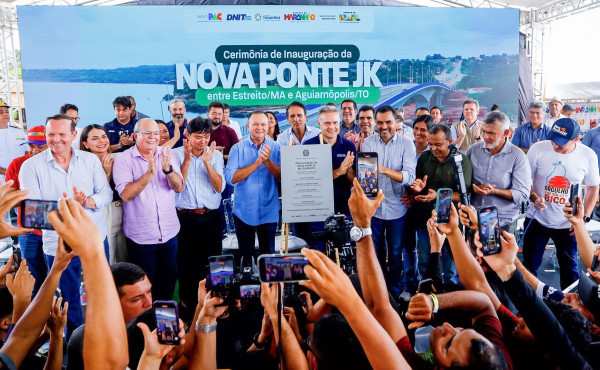 governador-wanderlei-barbosa-e-ministro-renan-filho-entregam-nova-ponte-jk,-simbolo-de-integracao-entre-tocantins-e-maranhao