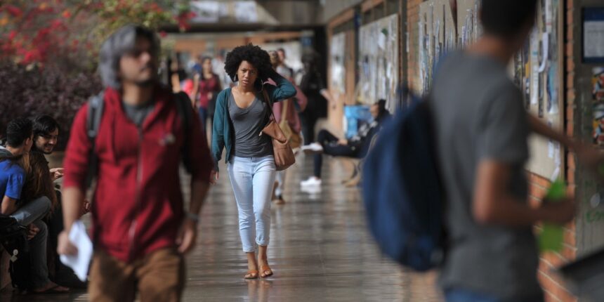 orcamento-2026-traz-corte-de-quase-r$-500-milhoes-para-universidades