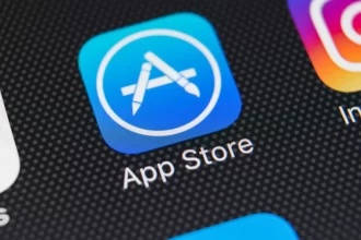 apple-permitira-baixar-apps-fora-da-app-store-e-pagamento-via-pix-apos-acordo-com-cade
