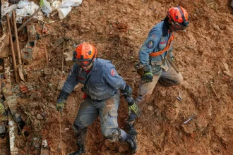 pobreza-e-falta-de-instrumentos-de-prevencao-aumentam-mortes-por-deslizamentos,-diz-estudo