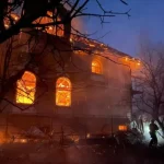 pelo-menos-onze-feridos-em-ataque-russo-a-kiev;-veja-as-imagens