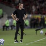 filipe-luis,-do-flamengo,-entra-na-lista-dos-tecnicos-mais-bem-pagos-do-brasil;-veja-valores