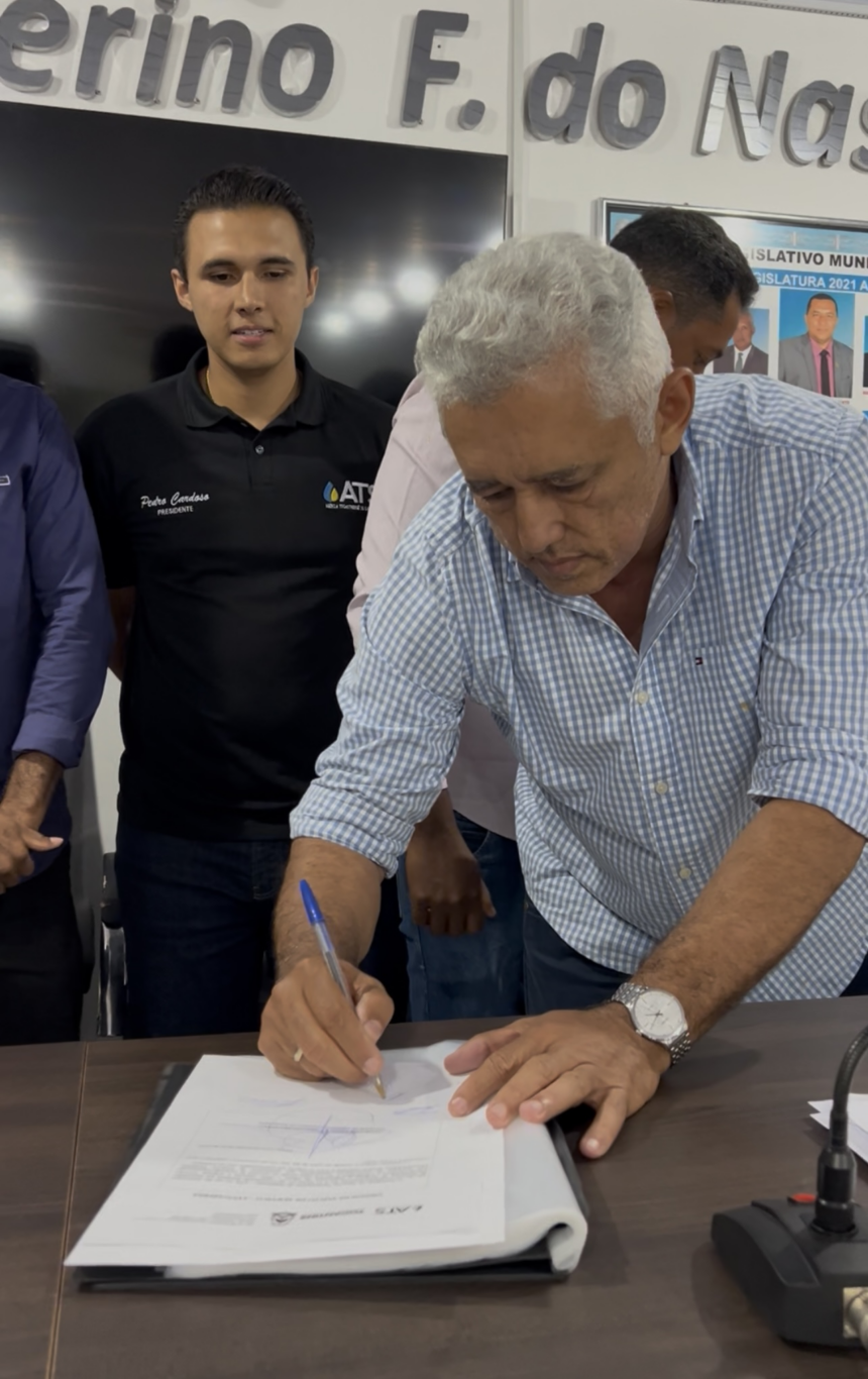 cleiton-cardoso-participa-da-implantacao-do-programa-agua-na-caixa-em-centenario