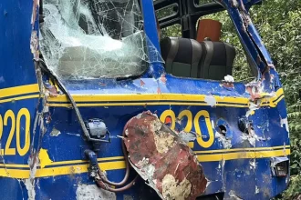 choque-de-trens-rumo-a-machu-picchu-deixa-1-morto-e-fere-40,-entre-eles-3-brasileiros