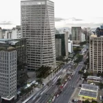 predio-simbolo-da-ascensao-da-regiao-da-faria-lima-retoma-tradicao-de-ano-novo-em-sp