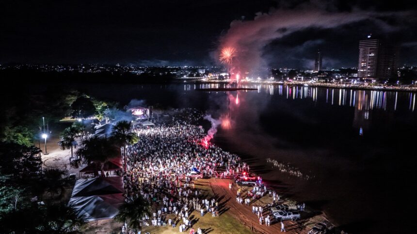 primeiro-reveillon-na-prainha-da-via-lago-reune-milhares-de-araguainenses