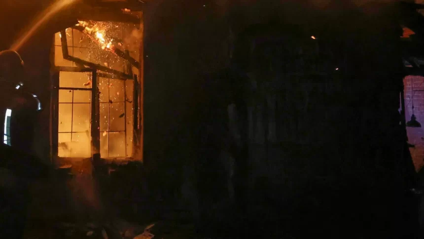 video-mostra-comeco-de-incendio-em-crans-montana;-40-pessoas-morreram