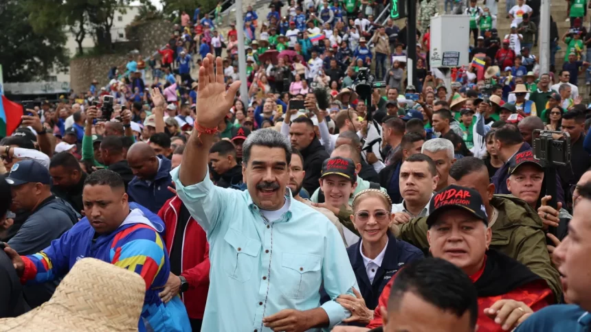 maduro-diz-estar-pronto-para-dialogo-com-eua:-“quando-quiserem”