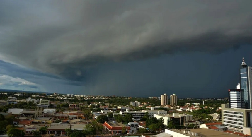 fim-de-semana-no-tocantins-tem-alerta-para-tempestade-e-chuvas-intensas