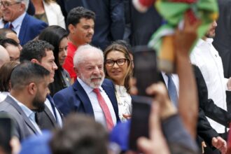 em-cerimonia-dos-tres-anos-do-8-de-janeiro,-lula-veta-pl-da-dosimetria