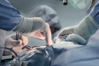 gemeos-siameses-morrem-apos-cirurgia-de-separacao-em-goiania