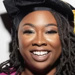 parteira-que-queria-mudar-acesso-a-saude-nos-eua-morre-apos-dar-a-luz