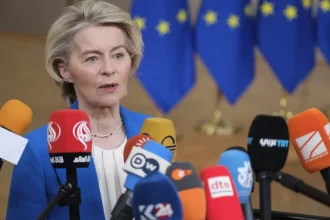 ue-supera-resistencia-interna-e-aprova-acordo-historico-com-o-mercosul